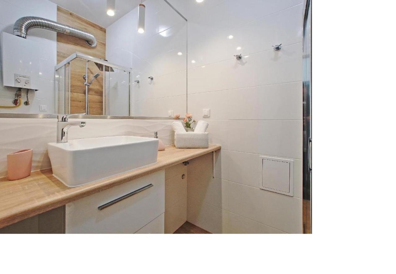 Apartament Kameralny Długa 50 Gdańsk Zewnętrze zdjęcie